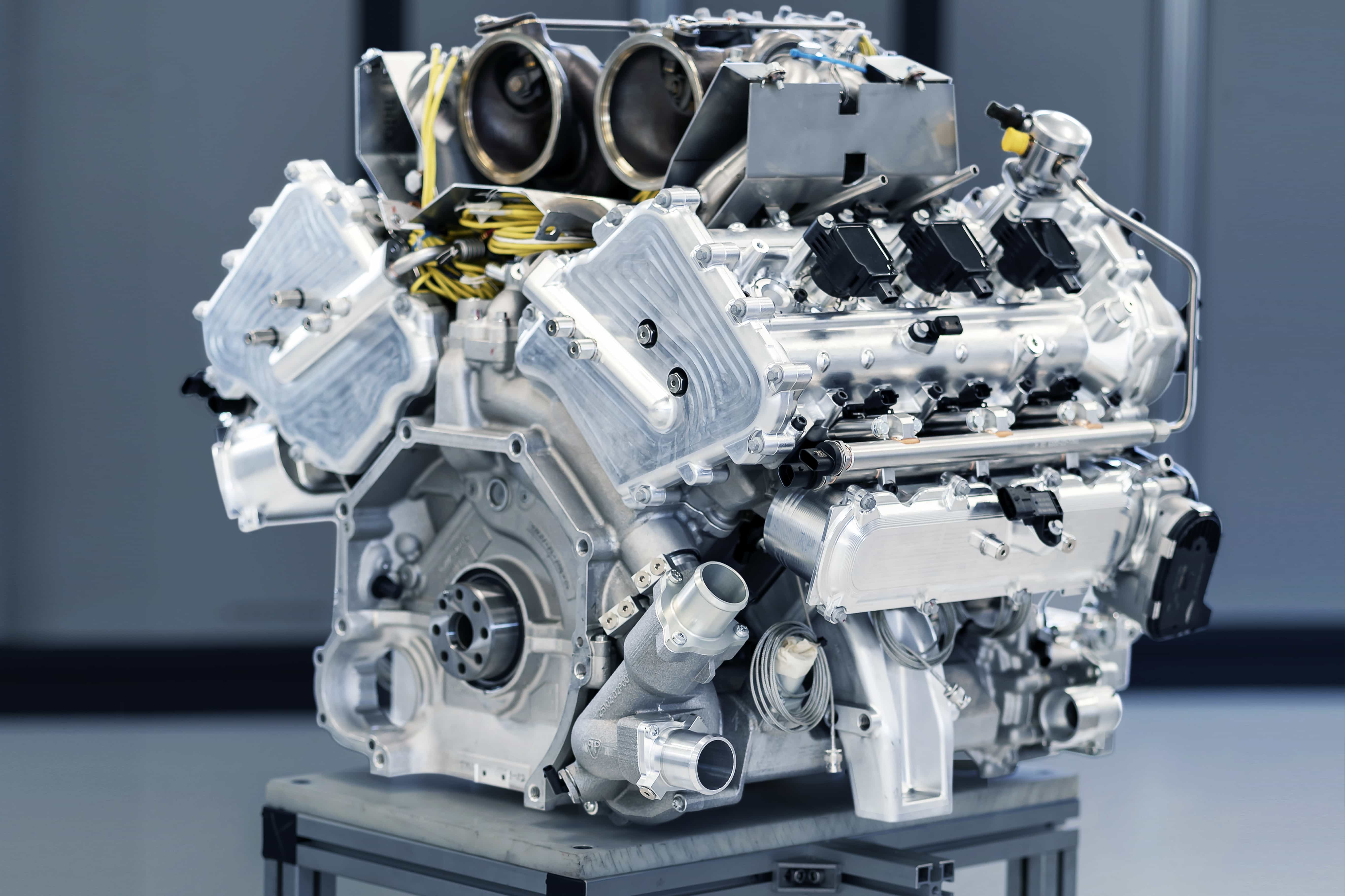  V6 Motor